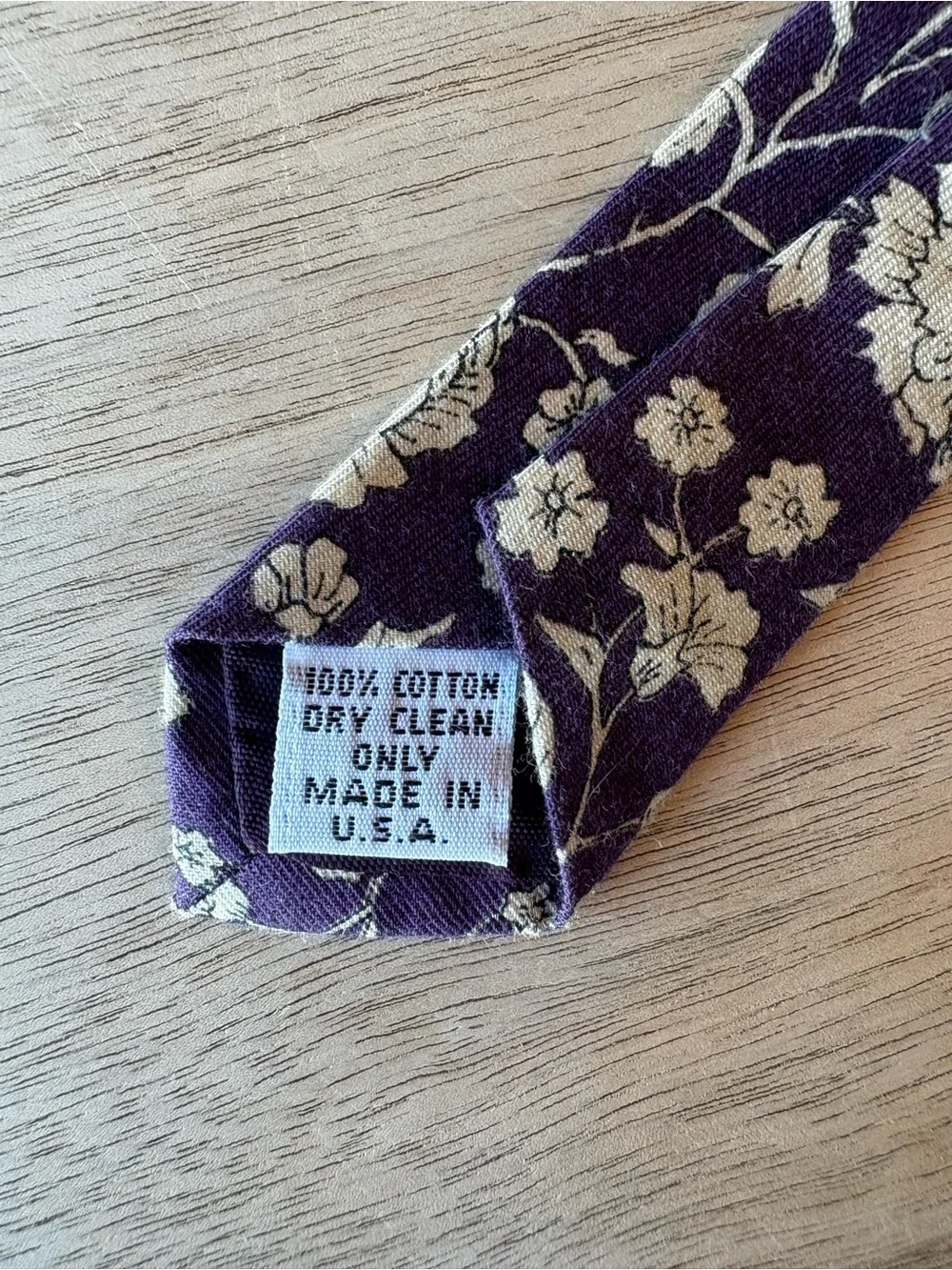 Britches Great Outdoors 100% Cotton Made in USA Purple White Floral Tie
